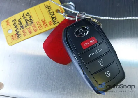 2024 Toyota Venza Limited из США, поврежденный, VIN JTEAAAAH9RJ182456